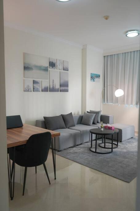 Step Into Serenity - Discover Modern Living In 1Br Apartment With Panoramic Views In Dubai Marina Near Jbr Walk, Beach And Bla Bla Club Екстериор снимка