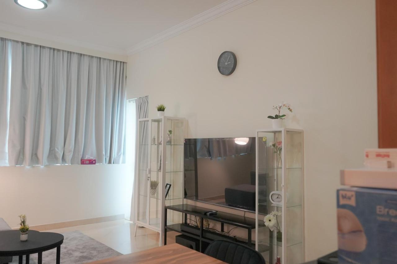 Step Into Serenity - Discover Modern Living In 1Br Apartment With Panoramic Views In Dubai Marina Near Jbr Walk, Beach And Bla Bla Club Екстериор снимка